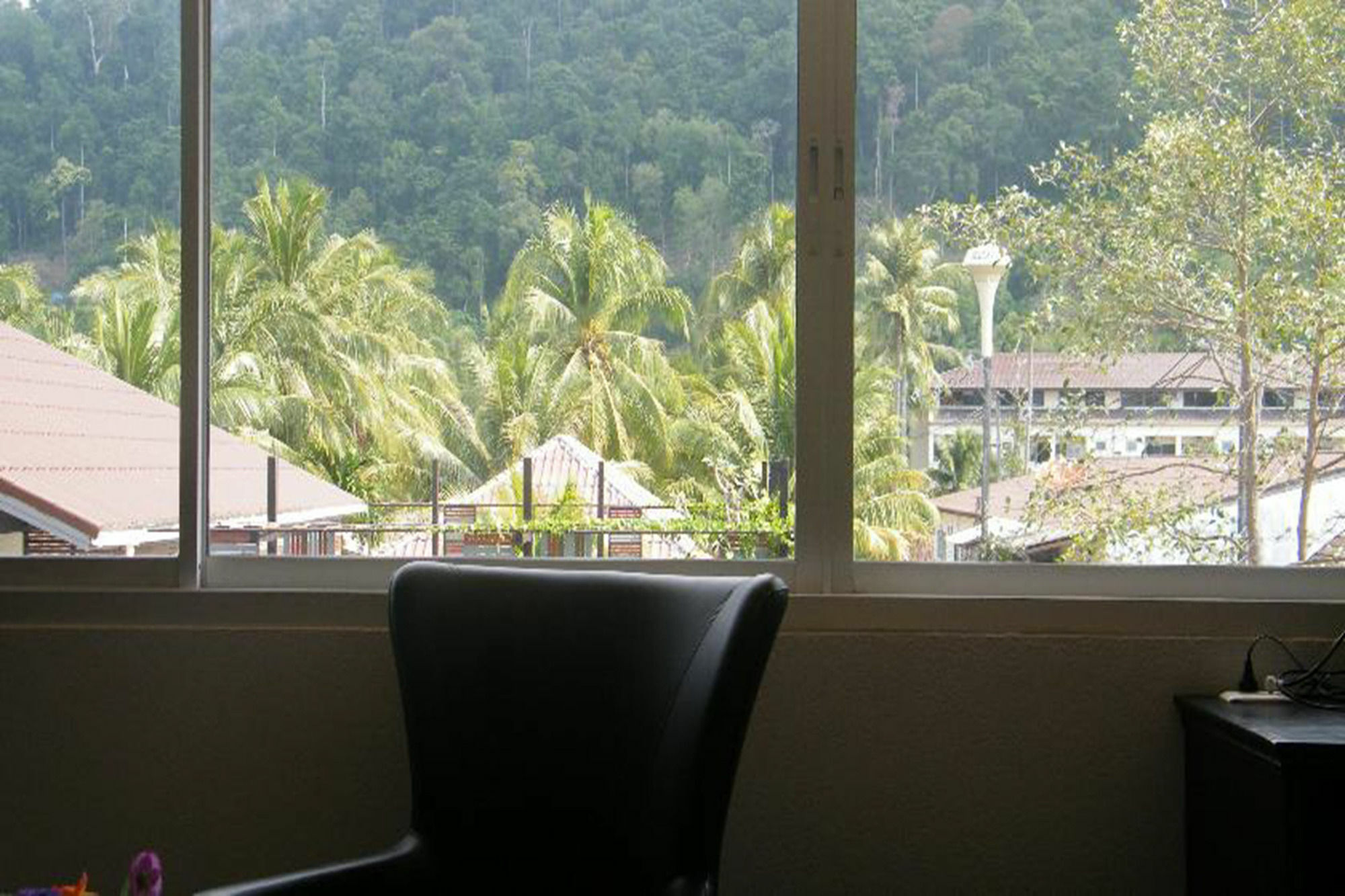 Oyo 835 Koh Chang Luxury Hotel Esterno foto