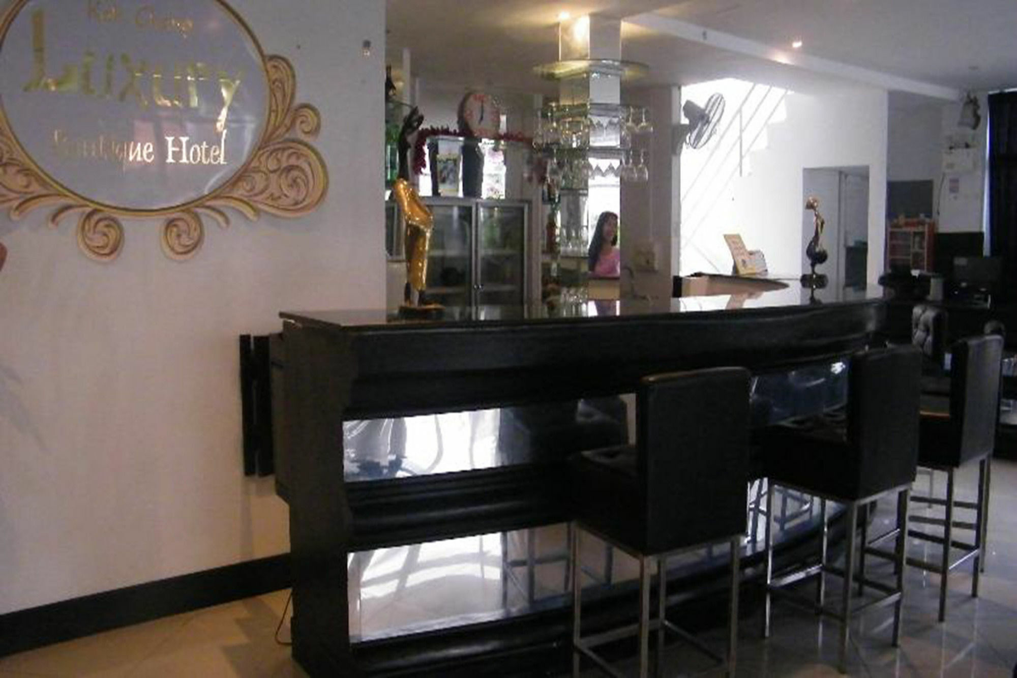 Oyo 835 Koh Chang Luxury Hotel Esterno foto