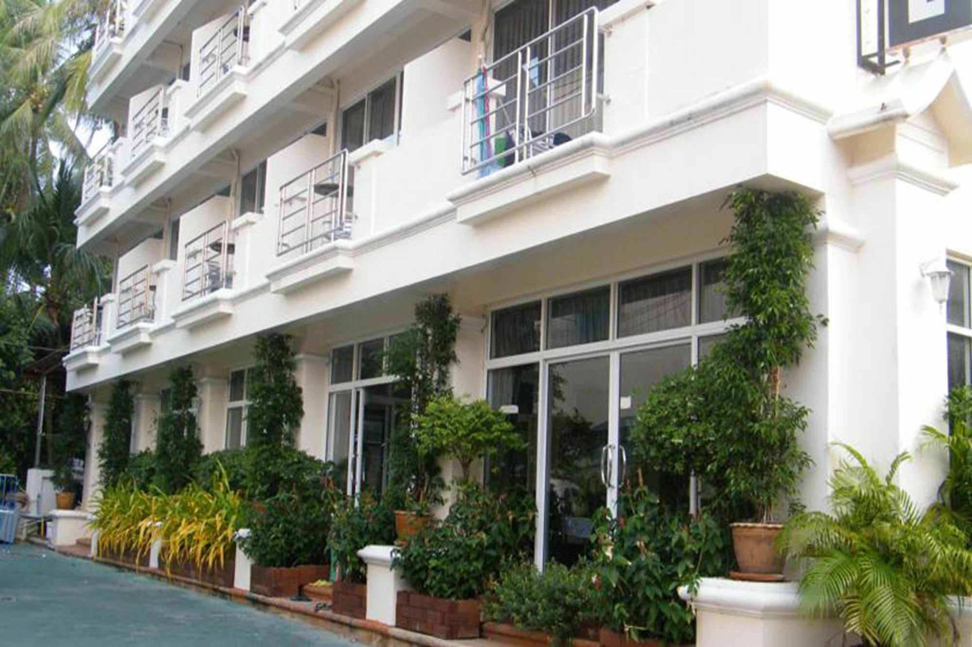 Oyo 835 Koh Chang Luxury Hotel Esterno foto
